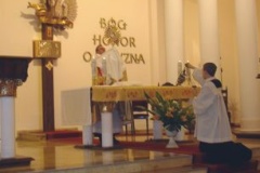 zawitaj-kroacutelowo-roacutezanca-swietego